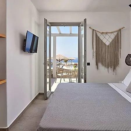 Ionic Otel